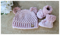 crochet baby booties & hat, ice pink booties, baby booties, fur shoes, moccasins, teddy bear hat, 0-6 months, baby shower, faux teddy fur