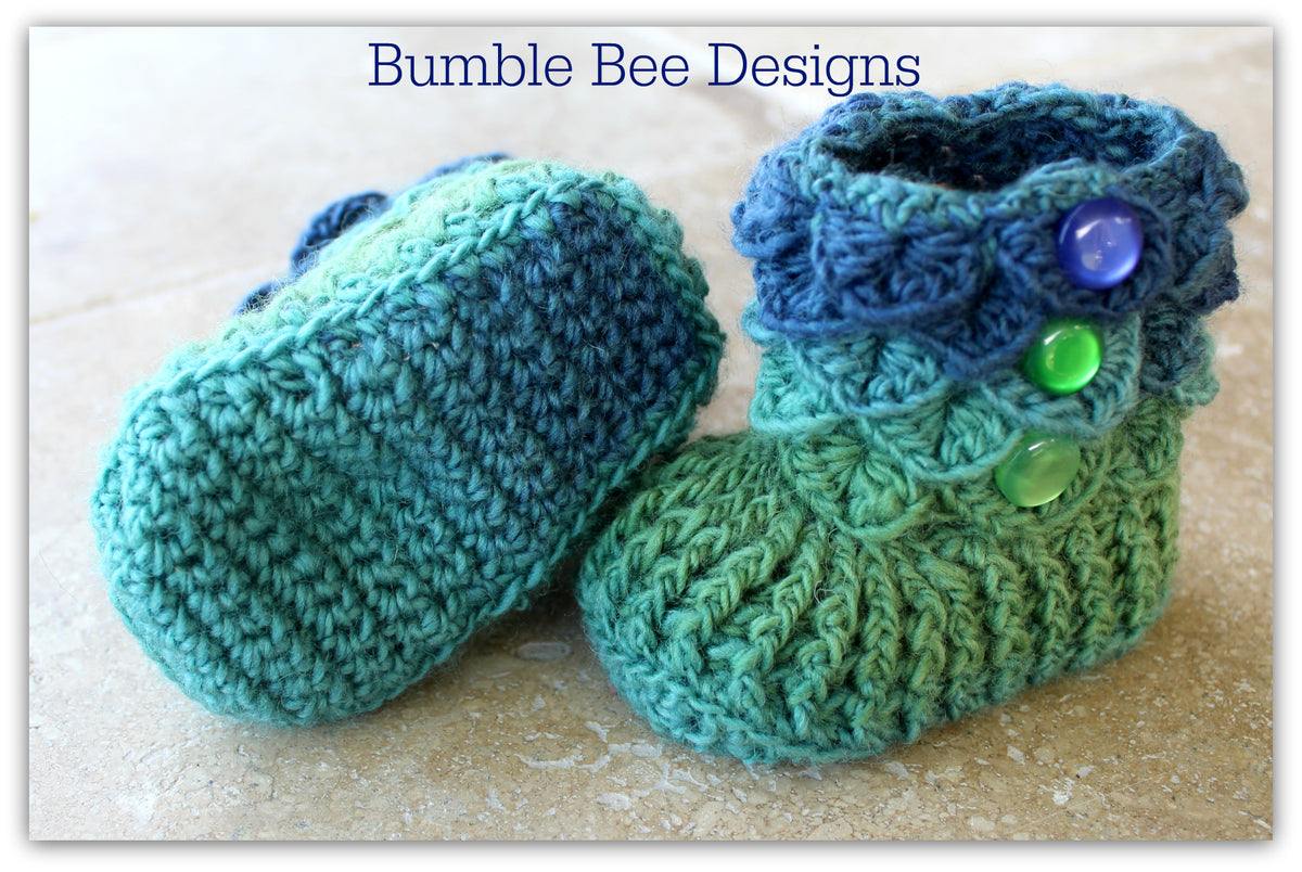 crocodile stitch baby booties that stay on - baby slippers - baby booties - new baby gift - rainbow - 6-12 months