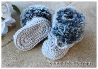 crochet baby booties & hat, silver grey booties, baby booties, fur shoes, moccasins, teddy bear hat, 0-6 months, baby shower, faux fur, unisex