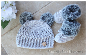 crochet baby booties & hat, silver grey booties, baby booties, fur shoes, moccasins, teddy bear hat, 0-6 months, baby shower, faux fur, unisex