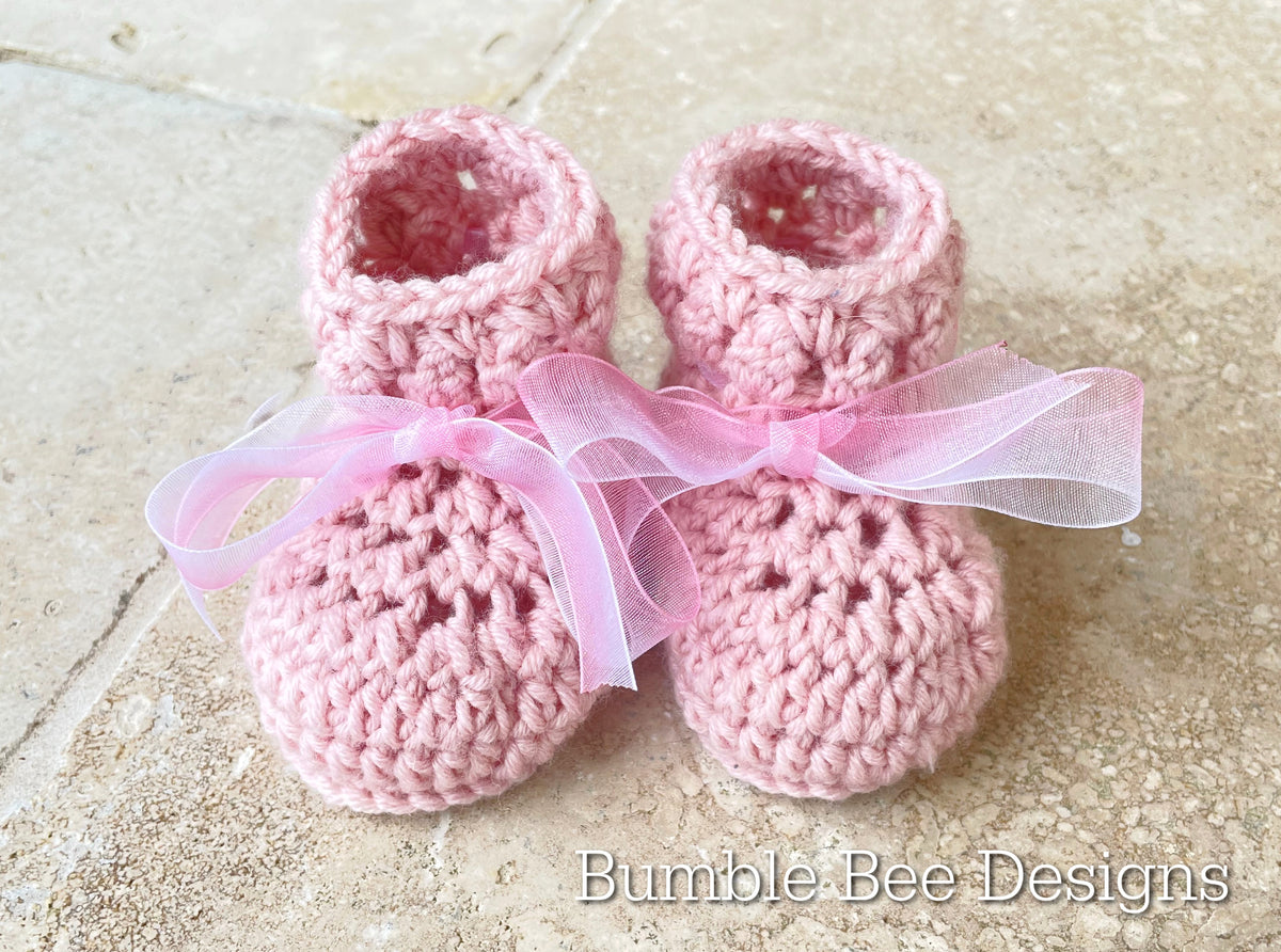 Crochet baby booties, Cashmere/silk/wool yarn