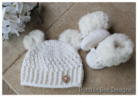 crochet baby booties & hat, white fur booties, , baby booties, fur shoes, moccasins, unisex, white teddy bear hat, 0-6 months, baby shower